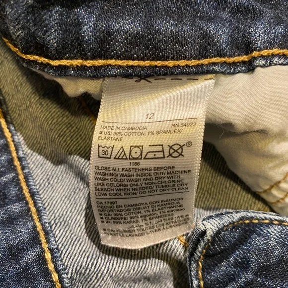 High Rise Jean Shorts - Picture 6 of 6